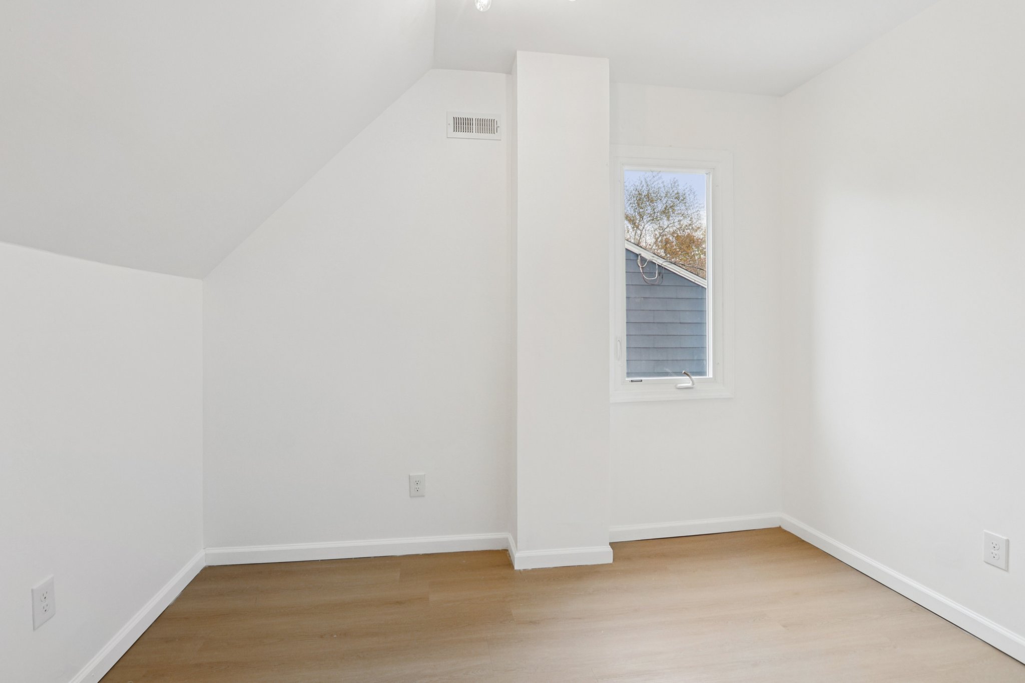 47th St-S3010-028.jpg