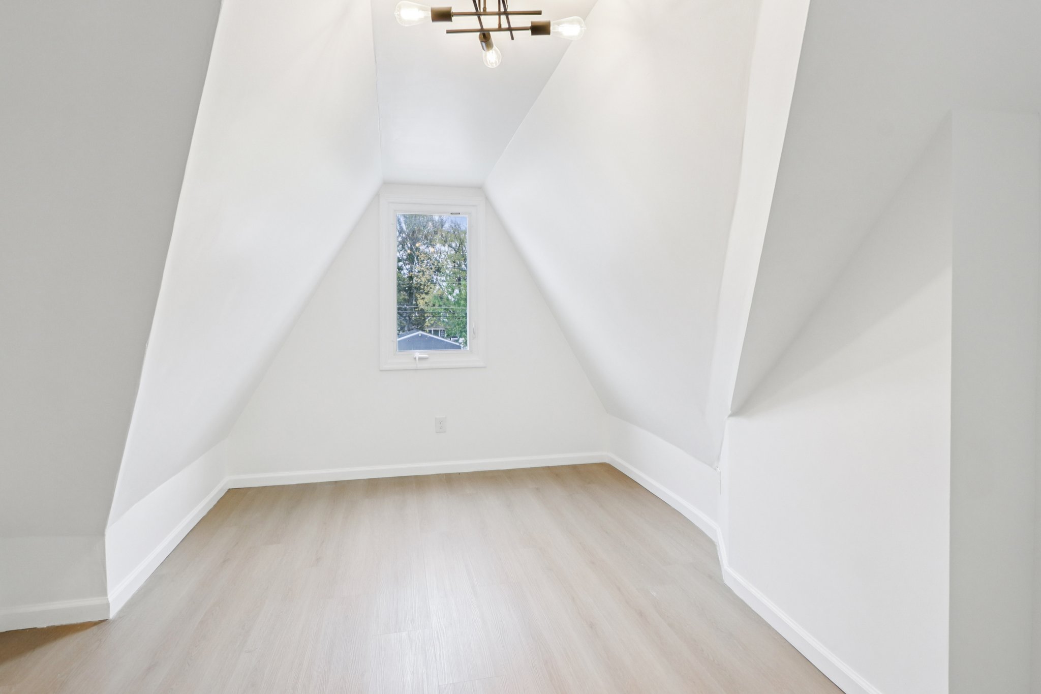 47th St-S3010-031.jpg