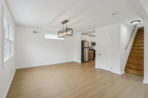 47th St-S3010-008.jpg