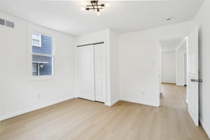 47th St-S3010-020.jpg