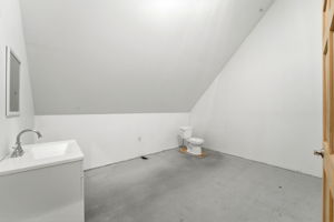  Photo 37