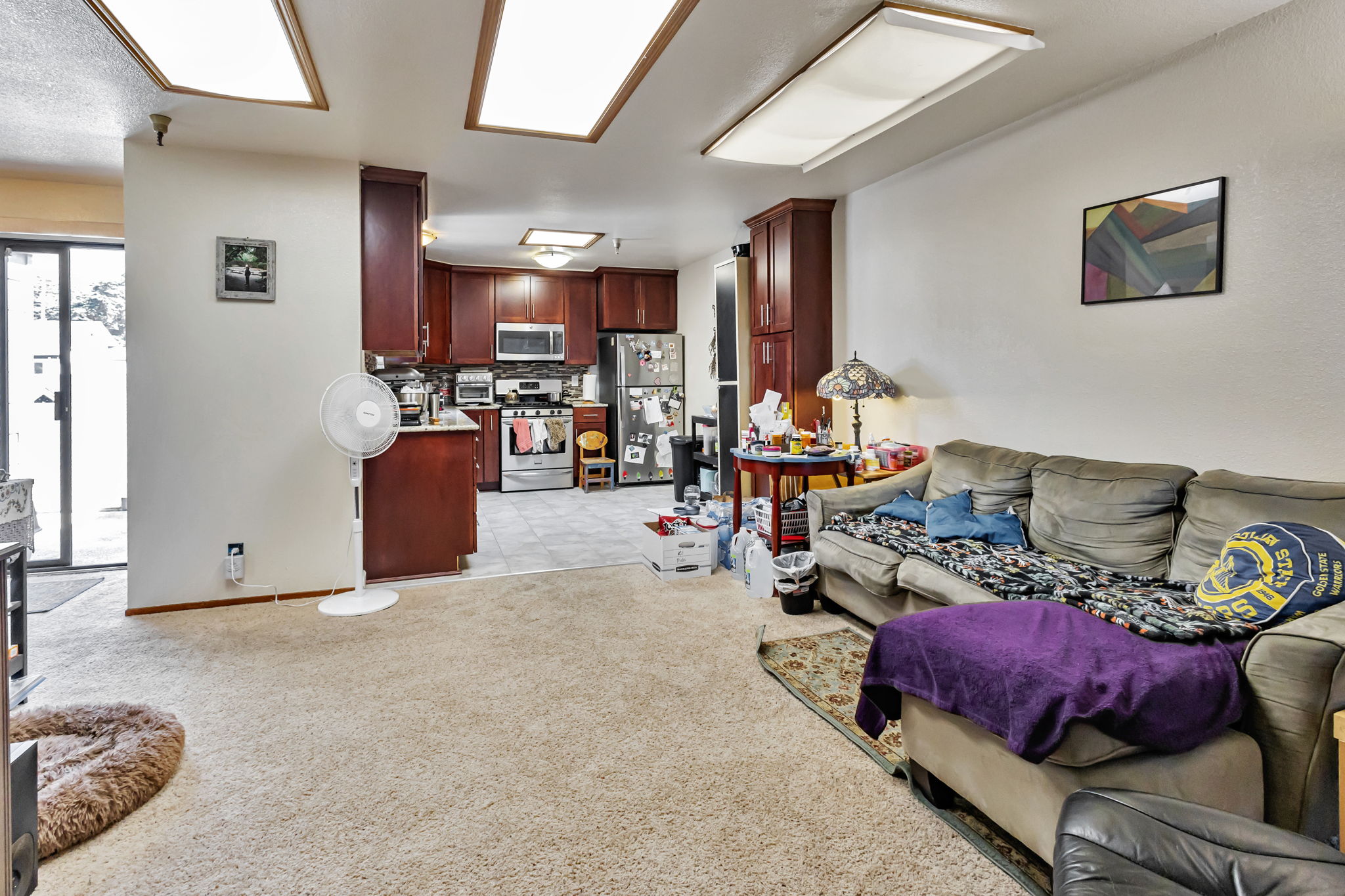  Photo 12