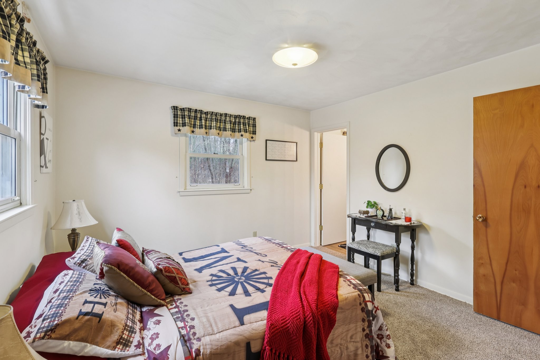 Pleasantview Ave-S0801-023.jpg