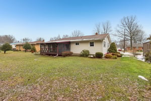 Pleasantview Ave-S0801-054.jpg