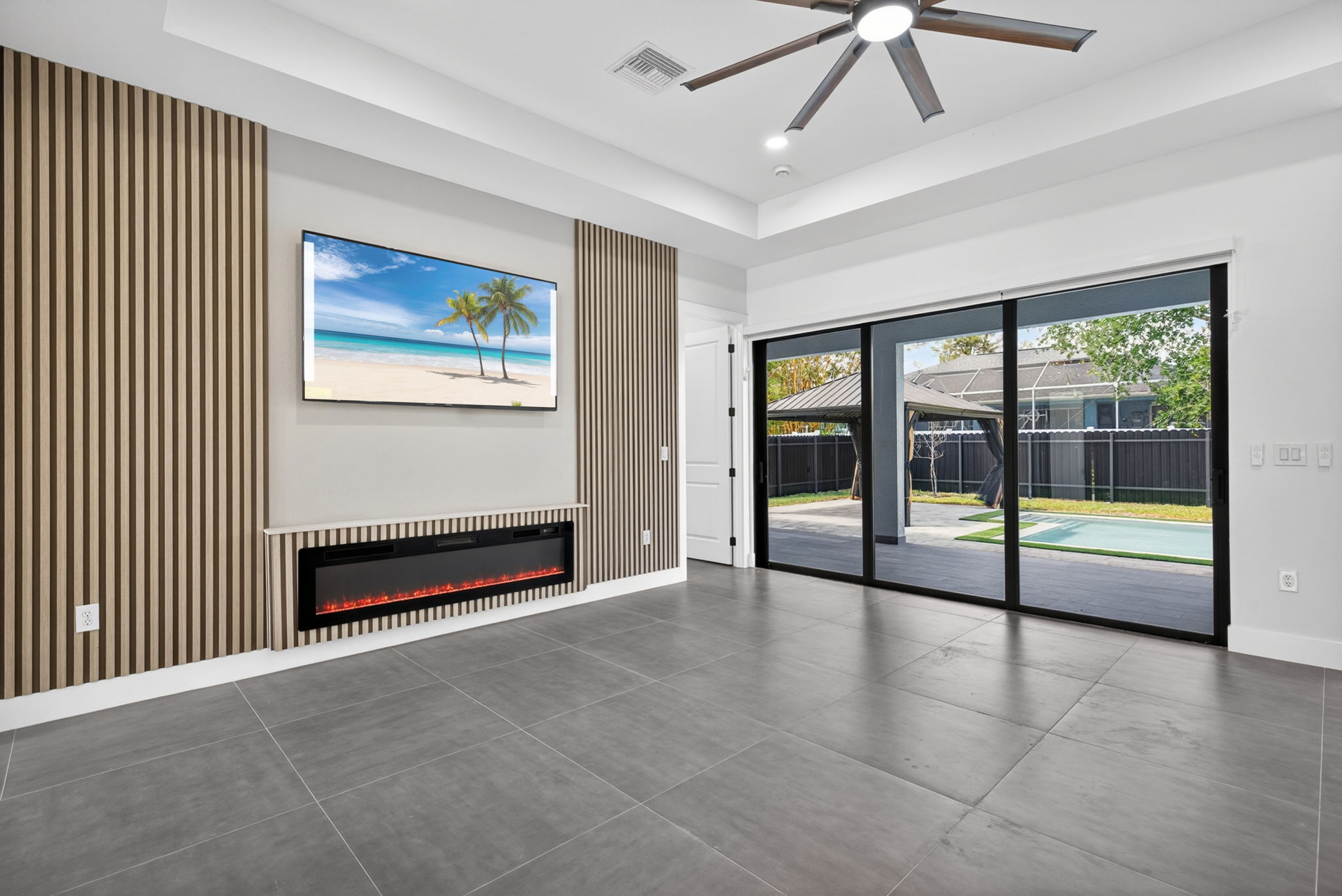 3-Living Room 1 of 4