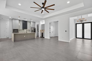 5-Living Room 3 of 4