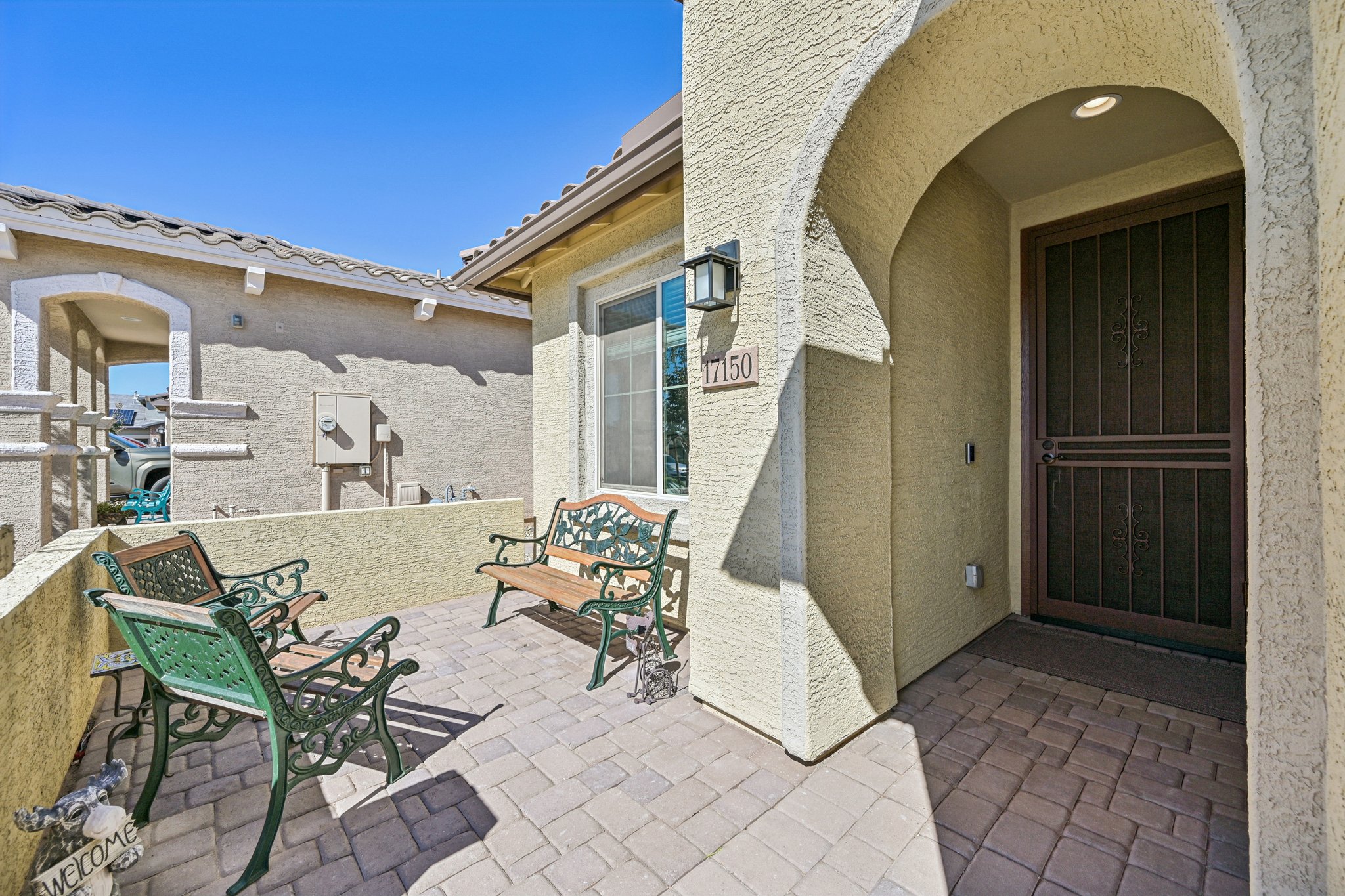 W Fallen Leaf Ln-S2002-004.jpg