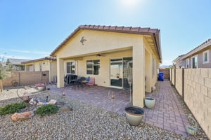 W Fallen Leaf Ln-2002-914.jpg