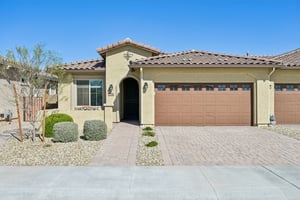 W Fallen Leaf Ln-S2002-001.jpg