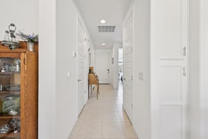 W Fallen Leaf Ln-S2002-007.jpg