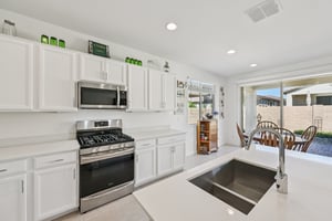 W Fallen Leaf Ln-S2002-016.jpg