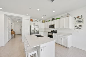 W Fallen Leaf Ln-S2002-018.jpg