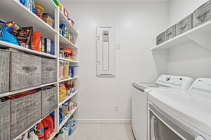 W Fallen Leaf Ln-S2002-019.jpg