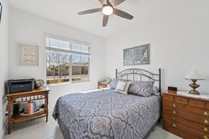 W Fallen Leaf Ln-S2002-021.jpg