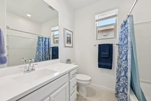 W Fallen Leaf Ln-S2002-022.jpg