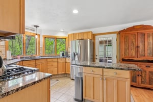 Farmington Rd-S1605-020.jpg