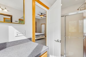 Farmington Rd-S1605-049.jpg