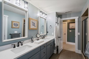 Double vanity