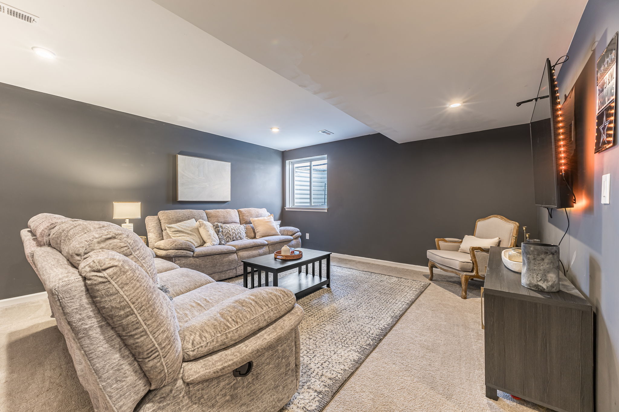  Photo 37