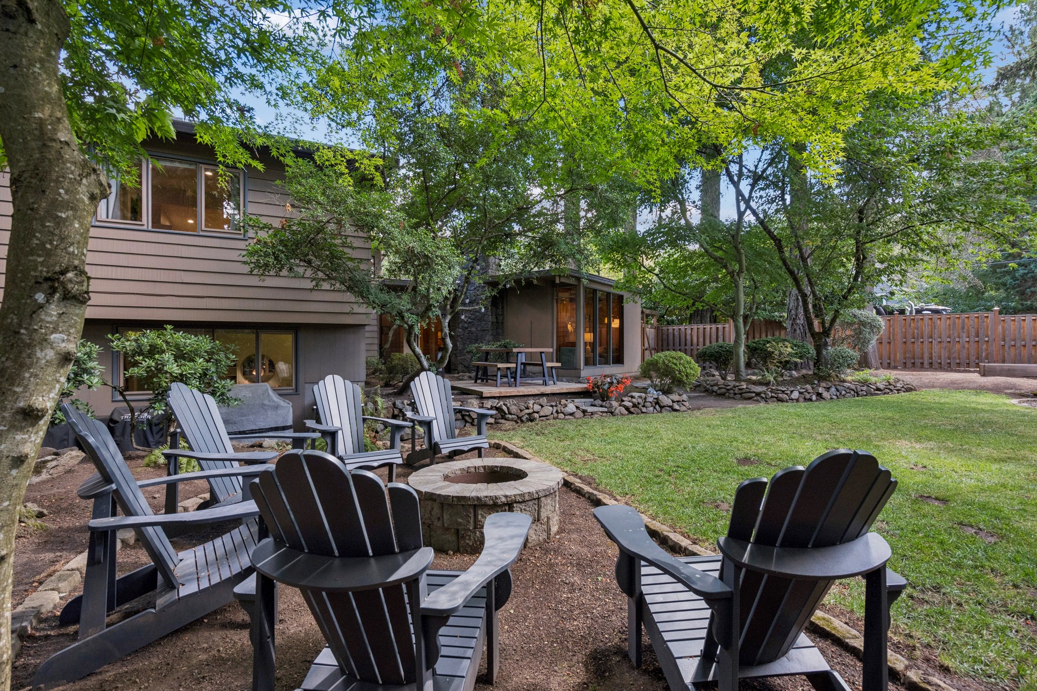 127.jpg