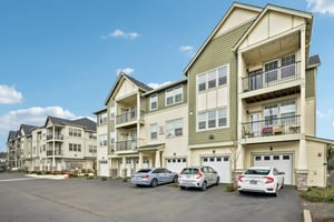 SW Snowdale St h 102-S1402-002.jpg