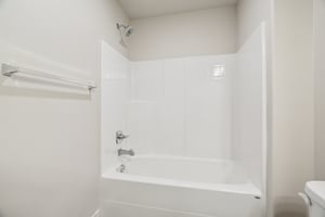 SW Snowdale St h 102-S1402-025.jpg