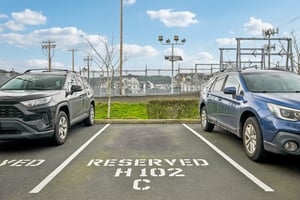 SW Snowdale St h 102-S1402-030.jpg