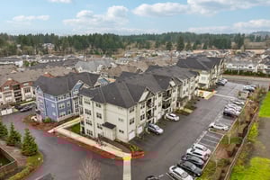 SW Snowdale St h 102-S1402-034.jpg