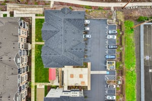 SW Snowdale St h 102-S1402-048.jpg