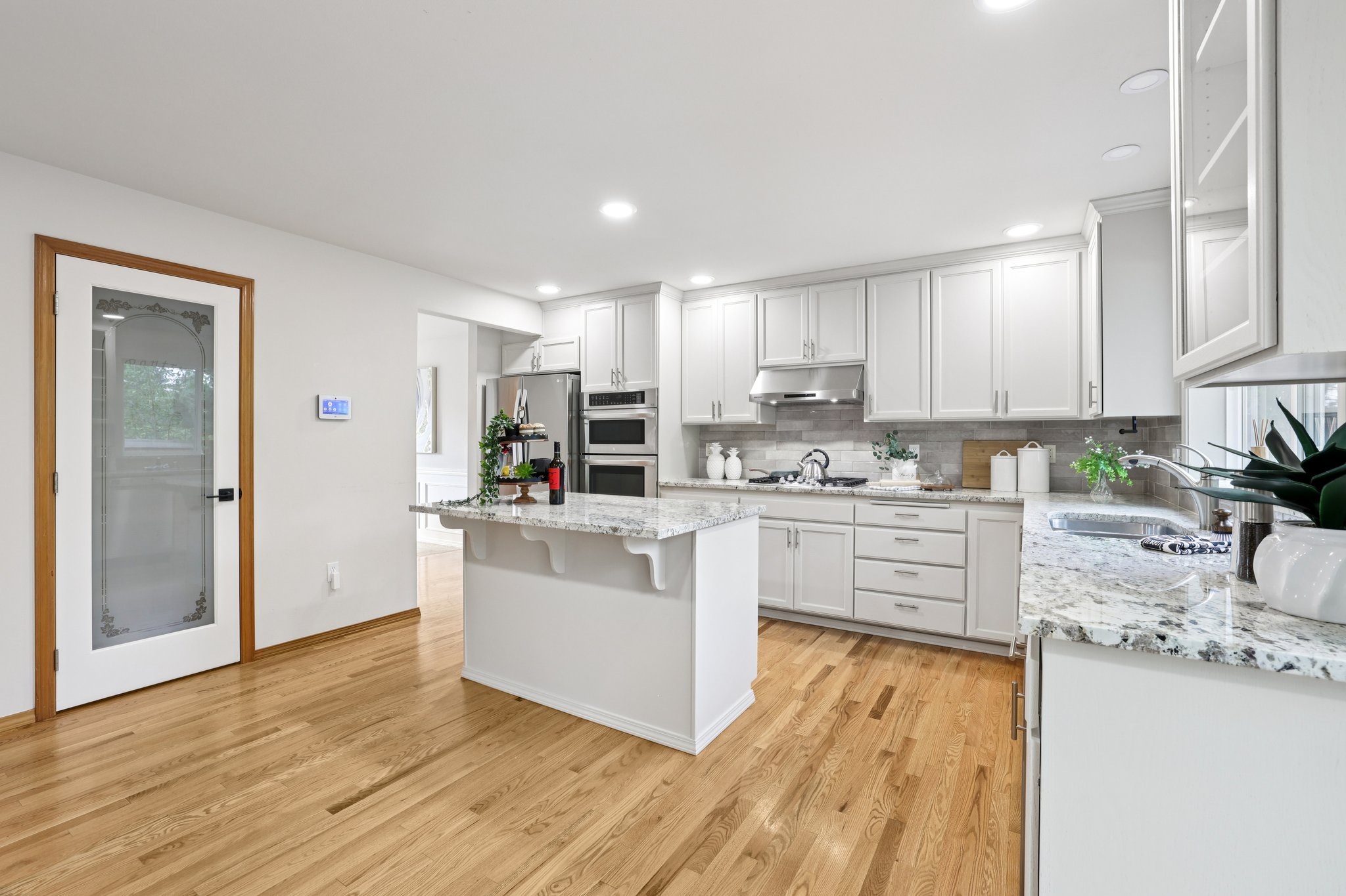 144th Pl SW-S0910-020.jpg