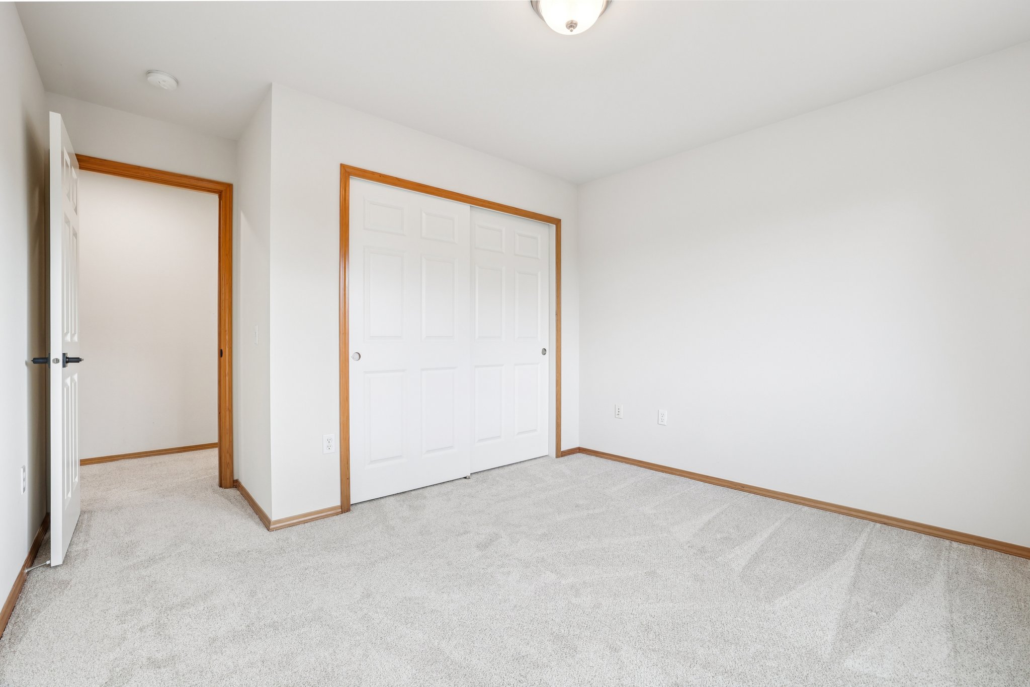 144th Pl SW-S0910-032.jpg