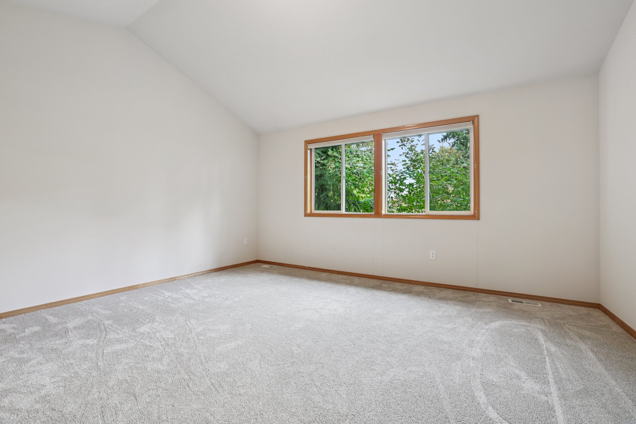 144th Pl SW-S0910-038.jpg