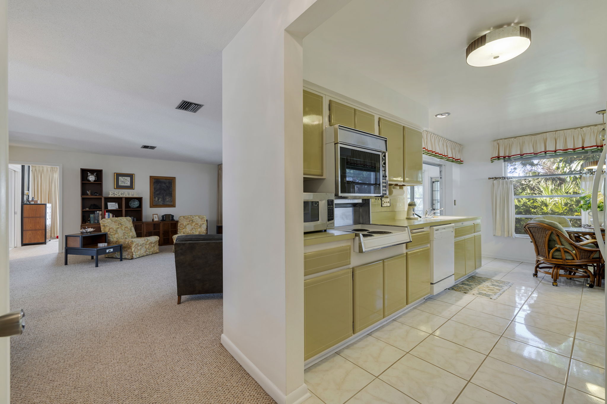 AB3_1717 Anastasia Way S-14