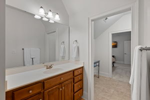  Photo 31