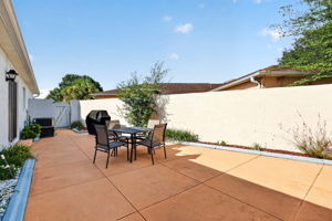 Expansive 20'x56' Side Courtyard with ROOM FOR A POOL!