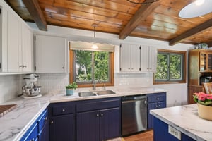 13th Ave-S0907-015r.jpg