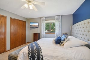 13th Ave-S0907-044r.jpg