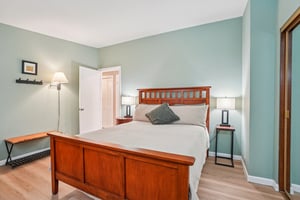 Herrin St-S2702-020.jpg