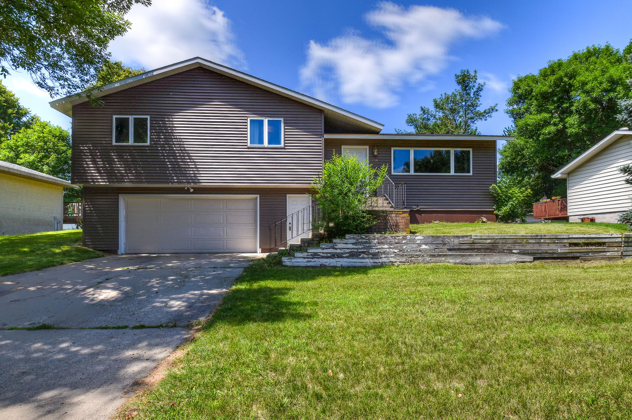  1718 Riggs Rd, Saint Peter, MN 56082, US