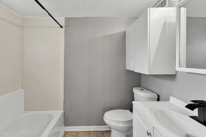  Photo 30