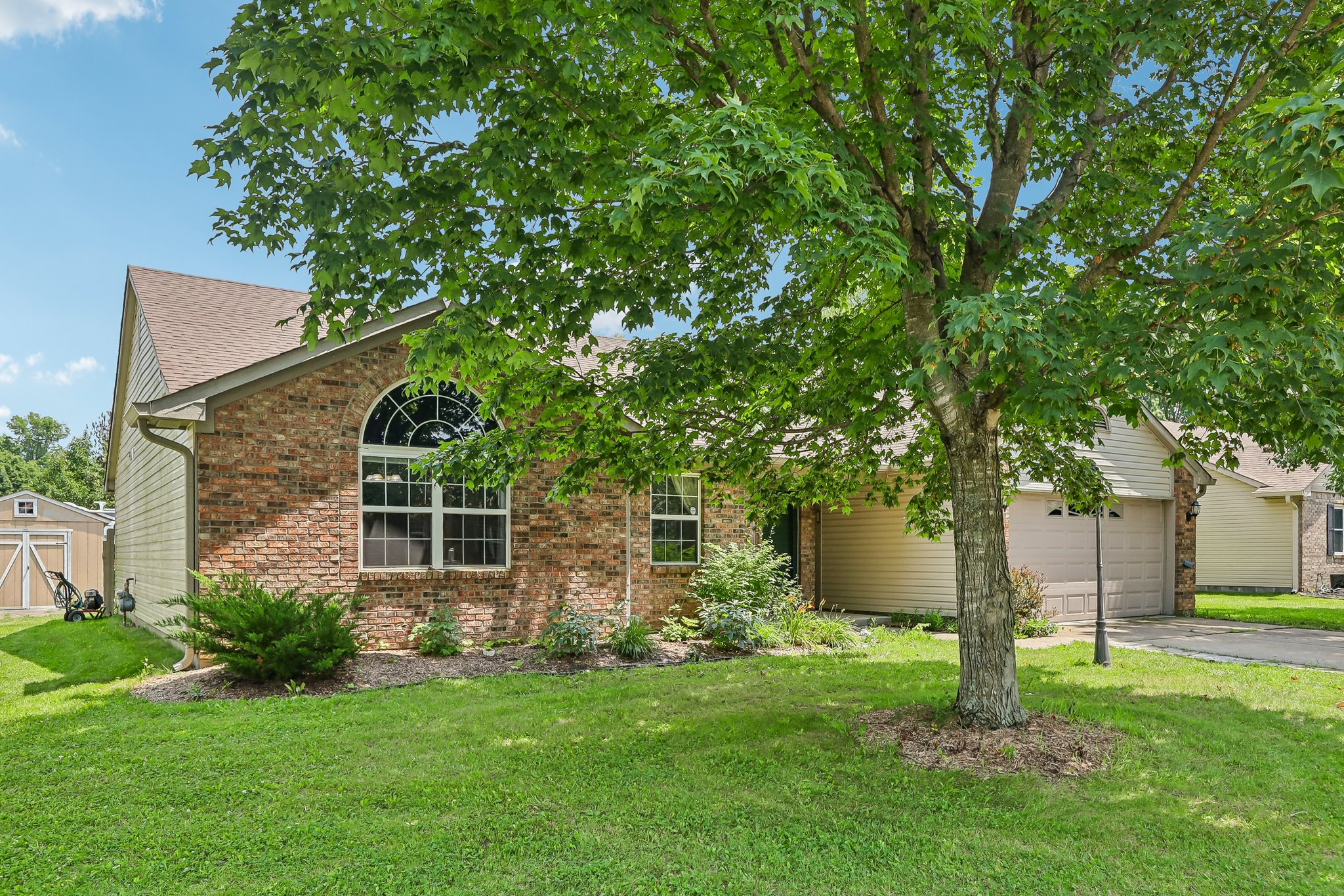 Acorn Rd-S1007-003.jpg