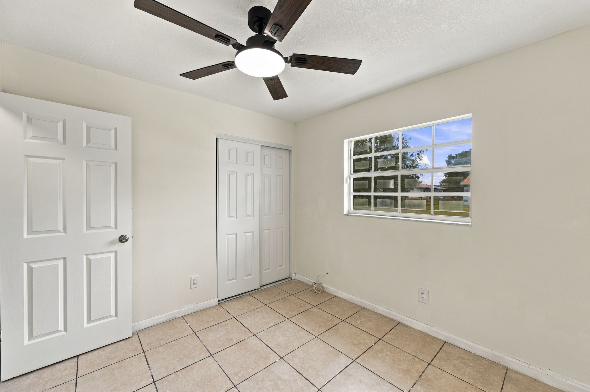 1719 Julian Ln Dr (6)