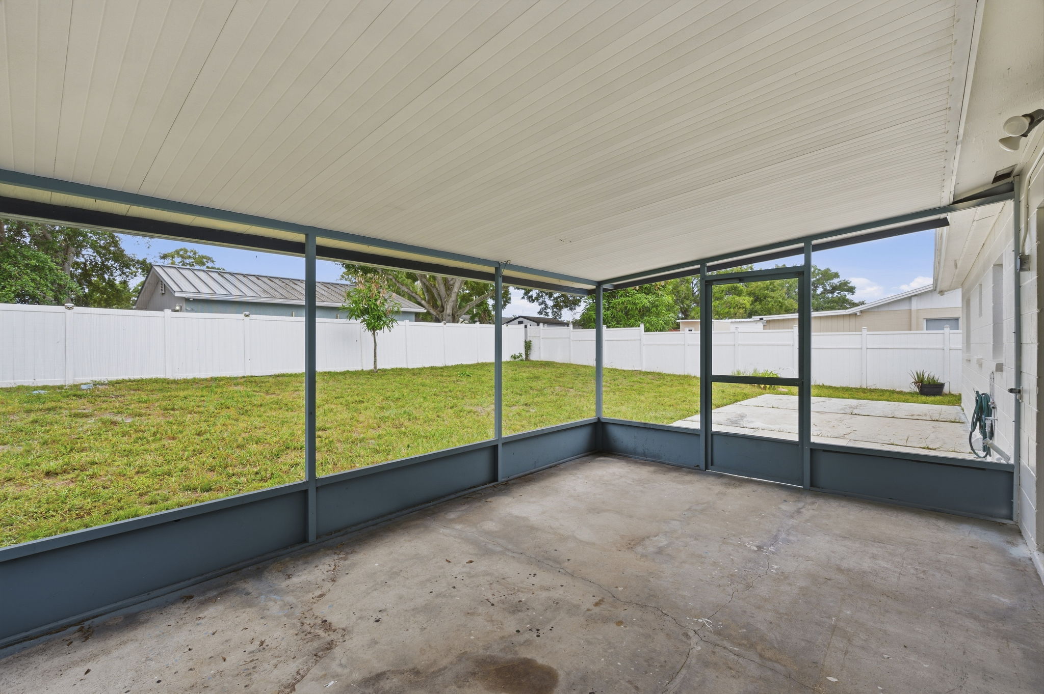 1719 Julian Ln Dr (15)