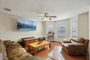 Redwing Pines Dr-009.jpg