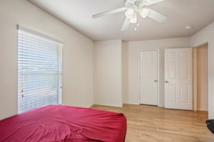 Redwing Pines Dr-022.jpg