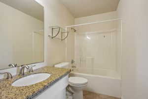 Redwing Pines Dr-024.jpg