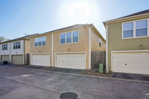 Redwing Pines Dr-034.jpg