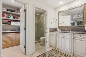 1719 Wildberry Dr_026
