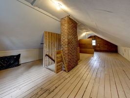  Photo 39