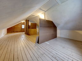  Photo 41
